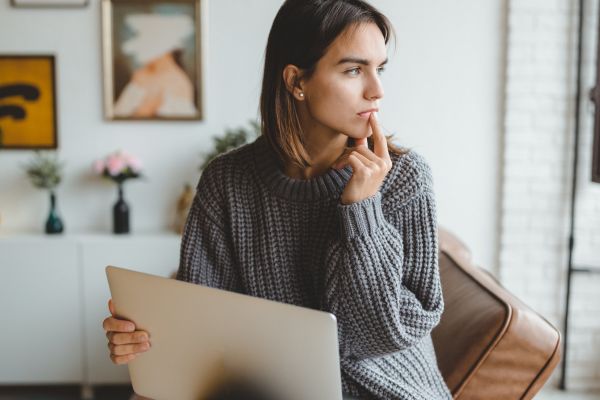 Crescimento individual com tarô. Mudar ou não de carreira